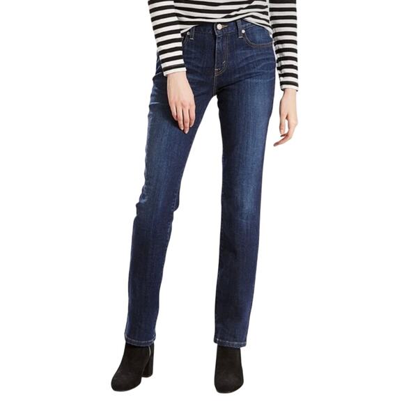 Levi’s Wmns Sz 28x32 505 Straight Leg Dark Wash Jeans w Faux-Flap Pockets Casual - Picture 2 of 16